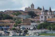 Criança sobrevive a afogamento no Rio São Francisco