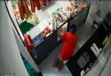 Homens invadem supermercado e roubam R$ 3 mil e celulares; veja vídeo
