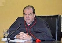 Aposentadoria de Cícero Amélio no TC completa um ano e cadeira continua vazia