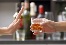 Dia de Combate ao Alcoolismo: médicos alertam sobre danos à saúde