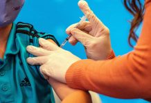 Brasil aplicou mais de 94 milhões de doses de reforço contra covid