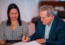 Ronaldo Lessa toma posse como governador em exercício