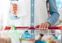 Quatro alimentos que devia incluir sempre na lista de compras semanal