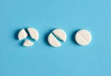 Quando partir um comprimido é seguro (e quando pode ser perigoso)