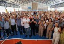 Governador investe mais de R$ 8 milhões em Cacimbinhas e entrega escola e sementes para agricultores