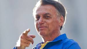 BOLSONARO DEDO