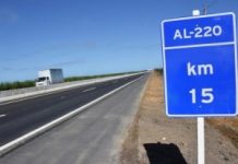 Colisão entre carro e moto resulta em morte na AL-220