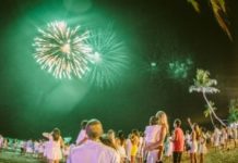 Réveillon: orla recebe show piromusical na virada do ano