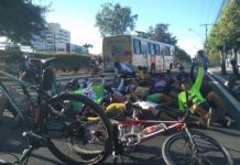 Maceió Ciclistas fazem protesto na Avenida Fernandes Lima para pedir mais segurança