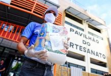 Funcionários de hotéis são beneficiados com entrega de 800 cestas básicas