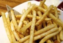 Tamanho exagerado de porções é um dos fatores da obesidade