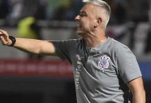 Tiago Nunes após derrota do Corinthians: ‘Não tenho hábito de desistir’