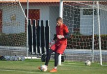 CRB ainda procura um camisa 9 para contratar