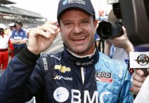 ‘Fim de um era de piadas’, diz Barrichello ao receber vacina antecipadamente
