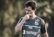 Santos confirma demissão do treinador Fernando Diniz