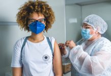 Covid-19: Maceió vai manter vacinação de adolescentes de 12 a 17 anos