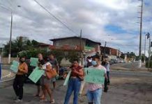 Moradores do São Jorge realizam protesto por melhorias no transporte público