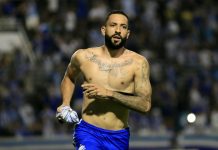 Em jogo dramático, CSA vence o Brusque com gol de pênalti, mas segue no Z4 da Série B: 1 a 0