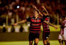 Pedro anota hat-trick, Flamengo vence o Bangu e assume a liderança no Campeonato Carioca
