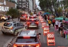 Ambulantes passam a ocupar corredor delimitado na Rua Aberta da Ponta Verde