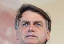 TSE rejeita ação para derrubar imagem de Bolsonaro feita por IA