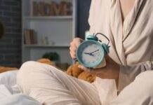 Qual é o pior horário para dormir e como isso afeta seu corpo