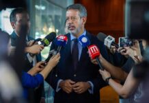 Arthur Lira defende diálogo e responsabilidade após reeleição de Lula